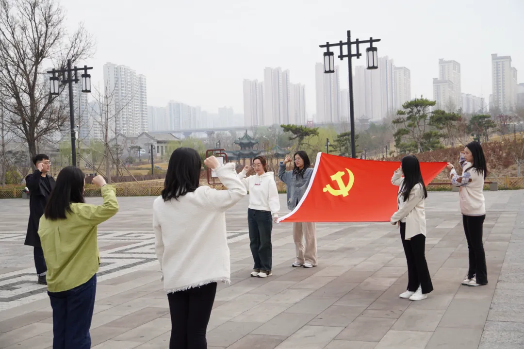 ee300cbc290546dcb8ff021122e27a0d.png ee300cbc290546dcb8ff021122e27a0d.png